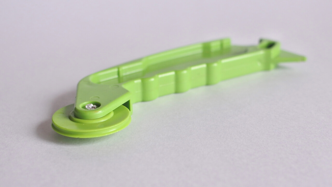 網戸の張り替えローラー